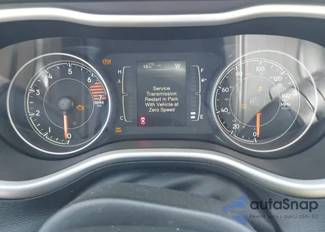 2017 Jeep Cherokee Latitude 4X4 z USA, uszkodzony, nr VIN 1C4PJMCB0HW550016